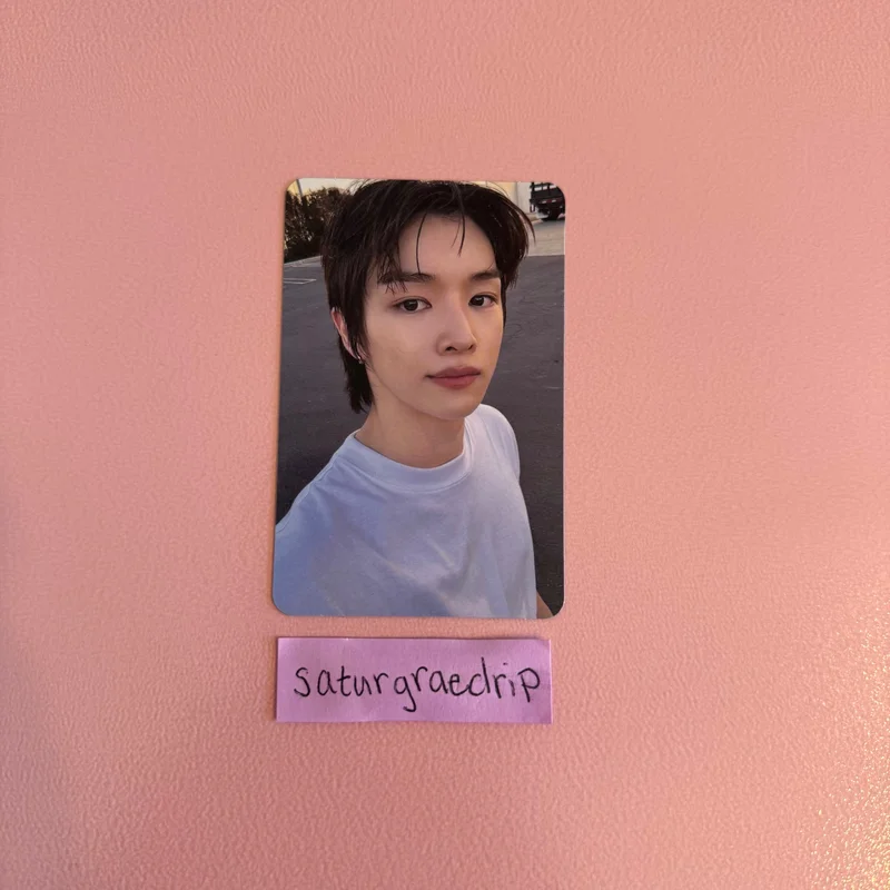 Get A Guitar B&N Exclusive B Ver.