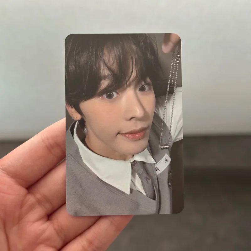 RIKU ARTIST BIRTHDAY MINI CAKE HOLDER