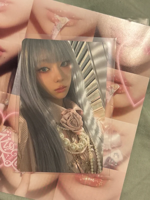 KISS N TELL Poster Ver.