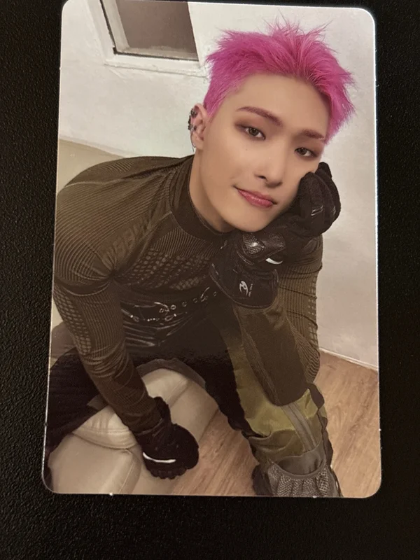 THE WORLD EP.2 : OUTLAW DIGIPACK VER.