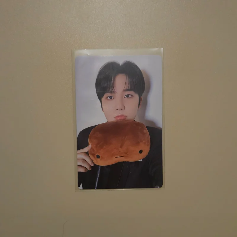 GOLDEN HOUR : Part.2 hello82 POP-UP Exclusive