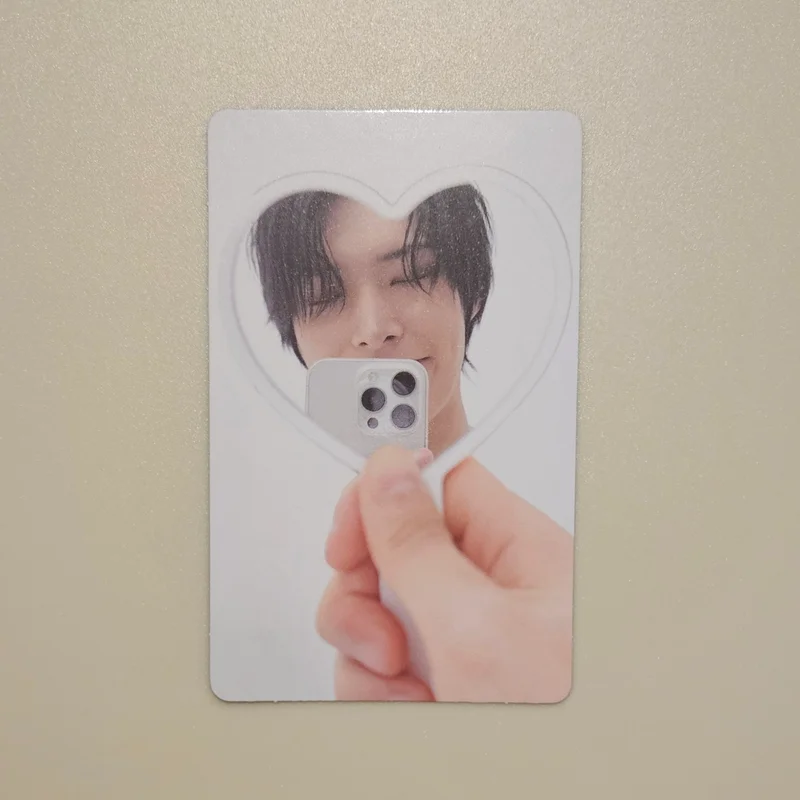 ATEEZ 2025 WORLD TOUR [IN YOUR FANTASY] IN INCHEON RANDOM PHOTOCARD PACK