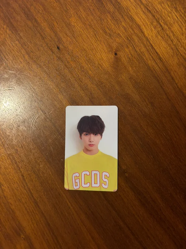 LOVE YOURSELF  'Her'