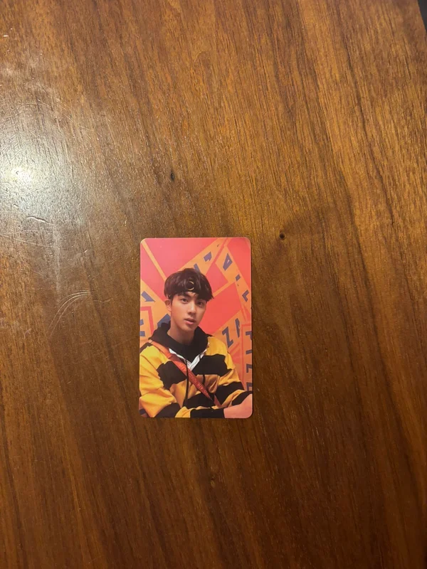 LOVE YOURSELF  'Her'