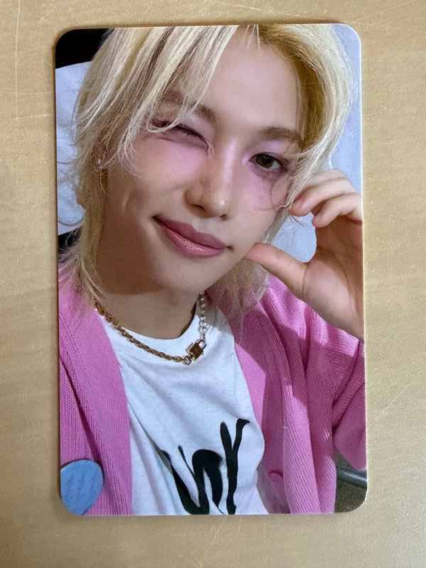 Stray Kids World Tour dominATE : celebrATE REWARD