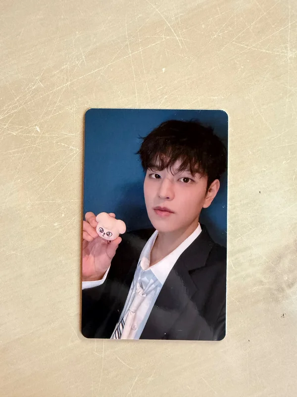 SKZOO TAMAGOTCHI & CASE SET