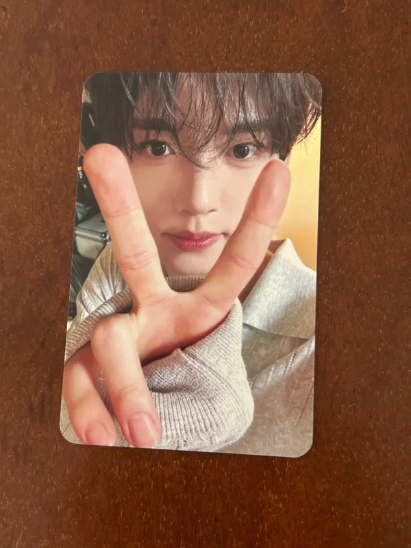 NEVER SAY NEVER DIGIPACK Ver. MAKESTAR LUCKY DRAW