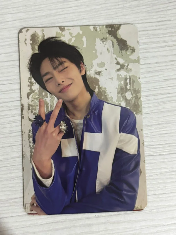 (5-STAR) Barnes & Noble Exclusive