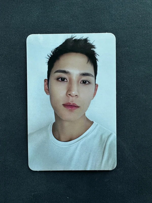 Seventeen MINGYU '17 IS RIGHT HERE DEAR Ver.' Photocard | Sold by