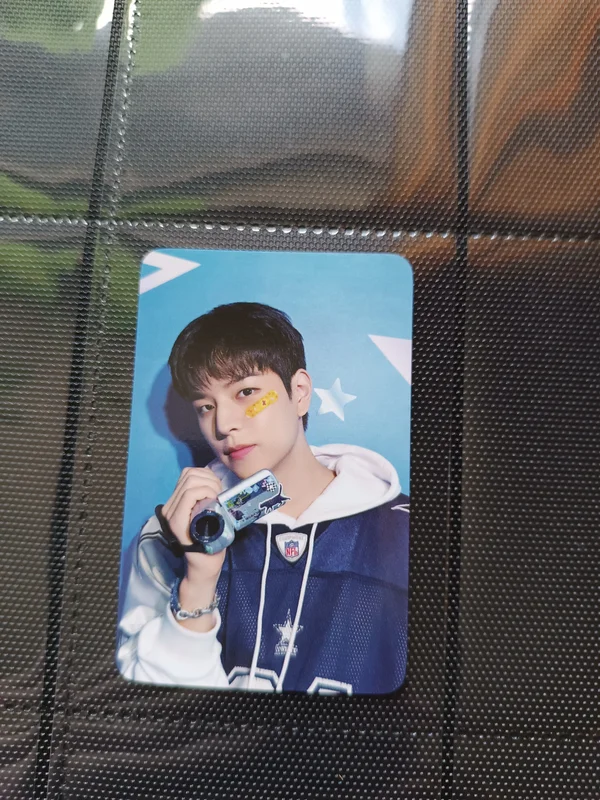 2025 Seasons Greetings [The Street Kids] FANPLEE