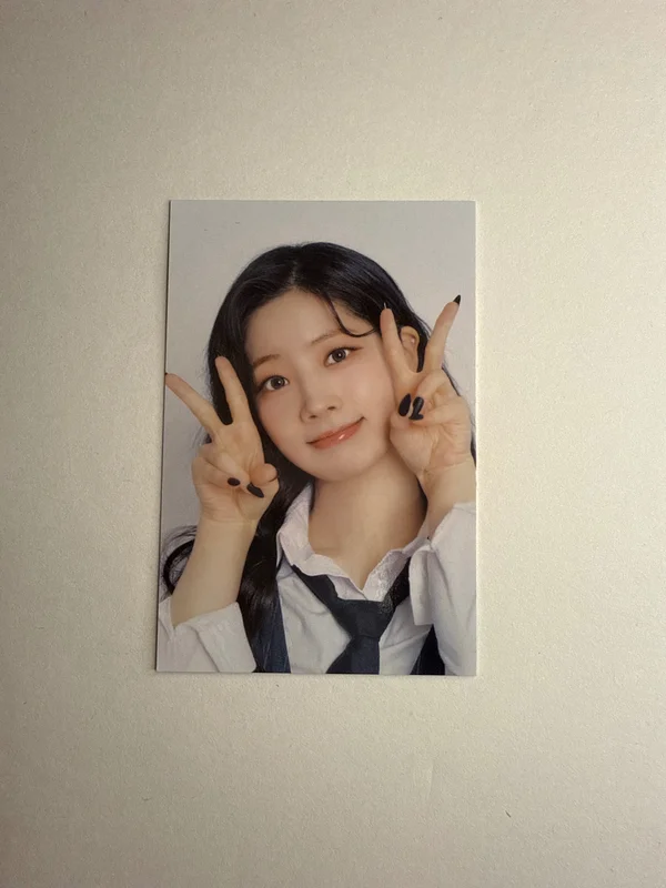 TWICE 5TH WORLD TOUR READY TO BE TRADING CARD #34