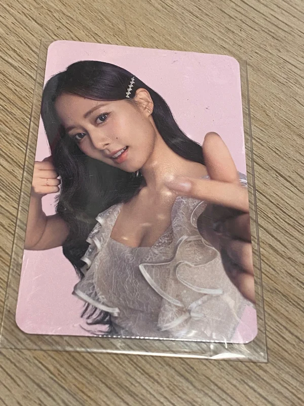 TWICE TZUYU 'TZUYU x 7-ELEVEN TAIWAN' Photocard | Sold by