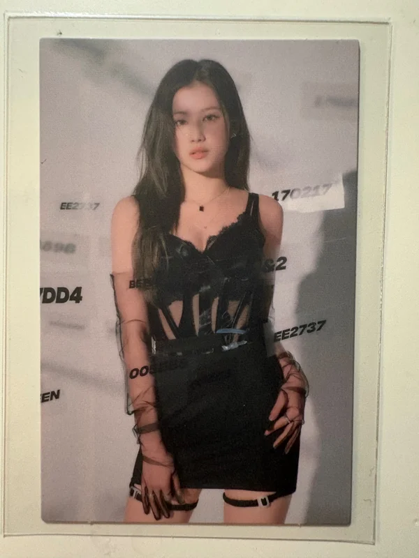 BETWEEN 1&2 MESSAGE PHOTOCARD