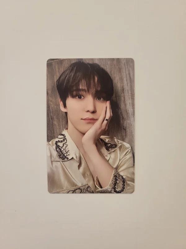 GOLDEN HOUR : Part.1 BLUE HOUR VER.