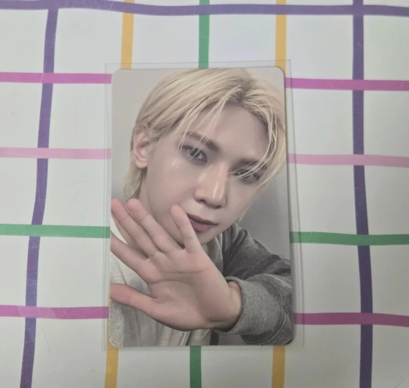 ATEEZ 7TH ANNIVERSARY OFFICIAL POP-UP '8ROOM' RANDOM PHOTOCARD PACK ver.B