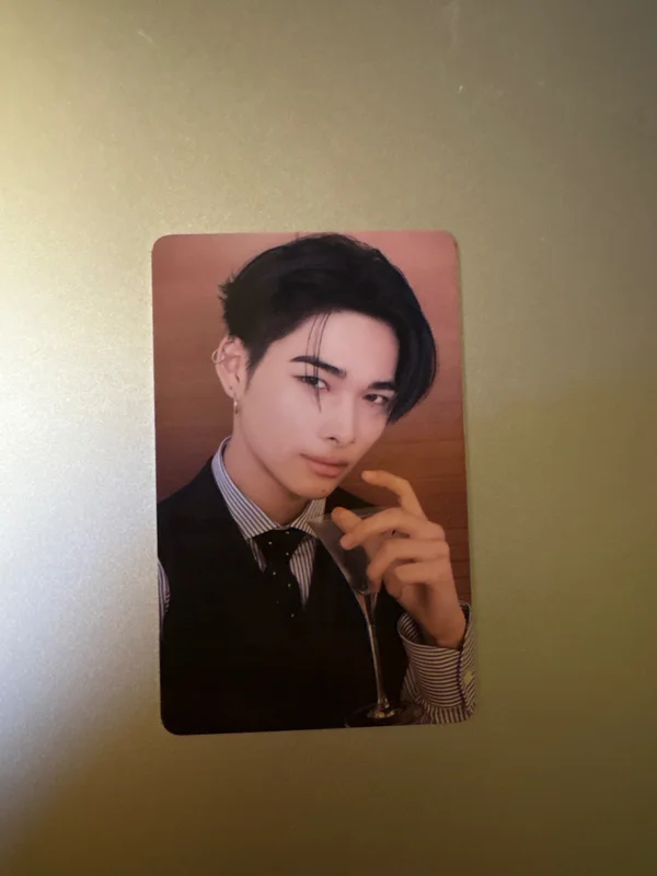 ni-ki photocard