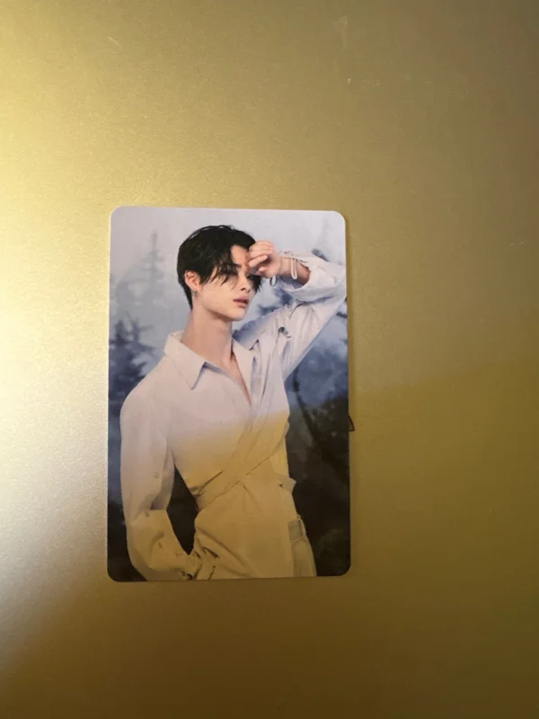 ni-ki photocard