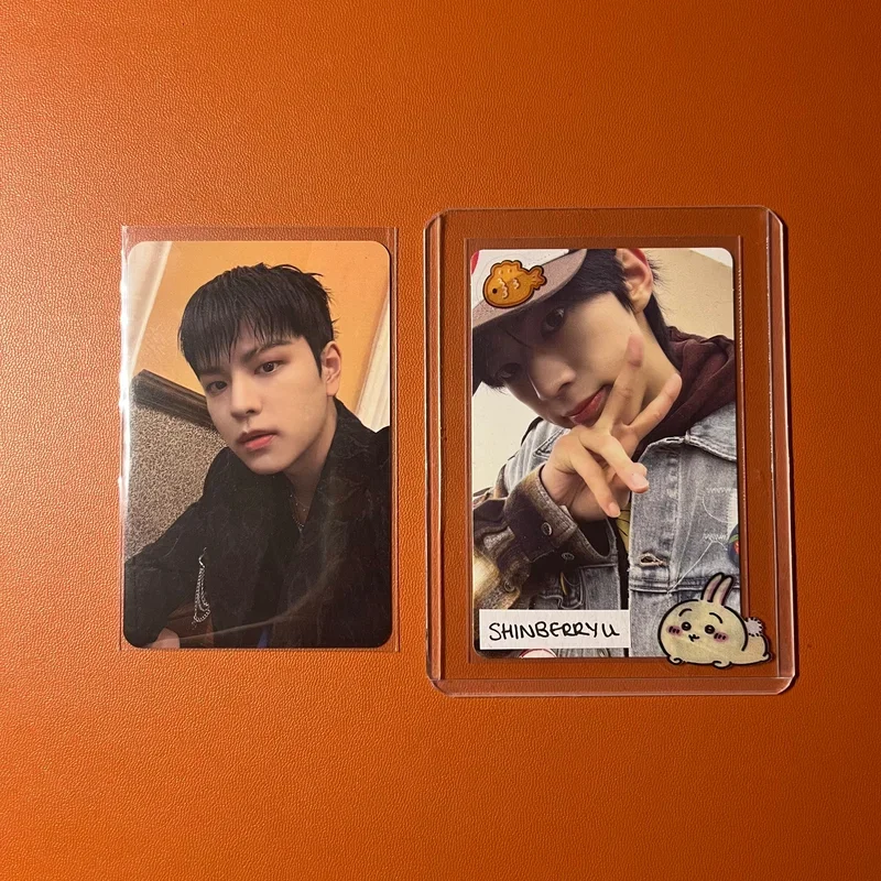 ATE BINDER & PHOTOCARD SET