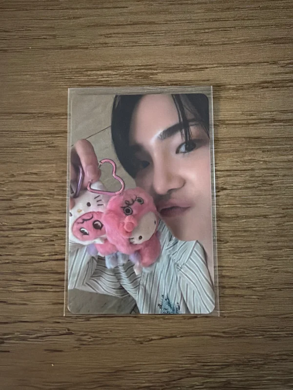 Where is KEY? with HELLO KITTY POP-UP STORE PLUSH KEYRING HELLO KITTY ver.