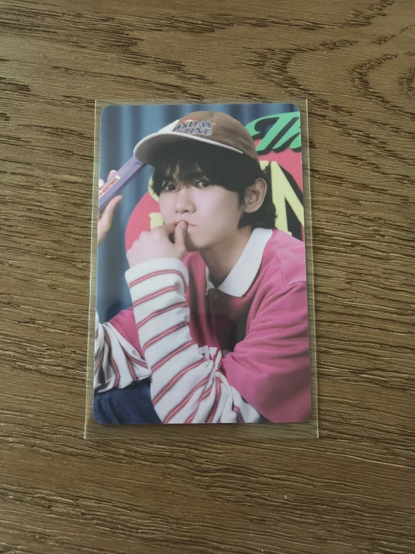 2025 SEASON'S GREETINGS RANDOM TRADING CARD [A ver.]