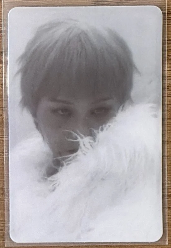 Ubermensch PHOTOCARD ALBUM ver