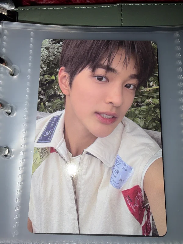 COLOR OUTSIDE THE LINES General Market Exclusive