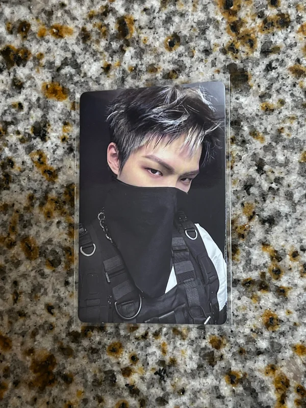 THE WORLD EP.FIN : WILL Digipack ver. hello82