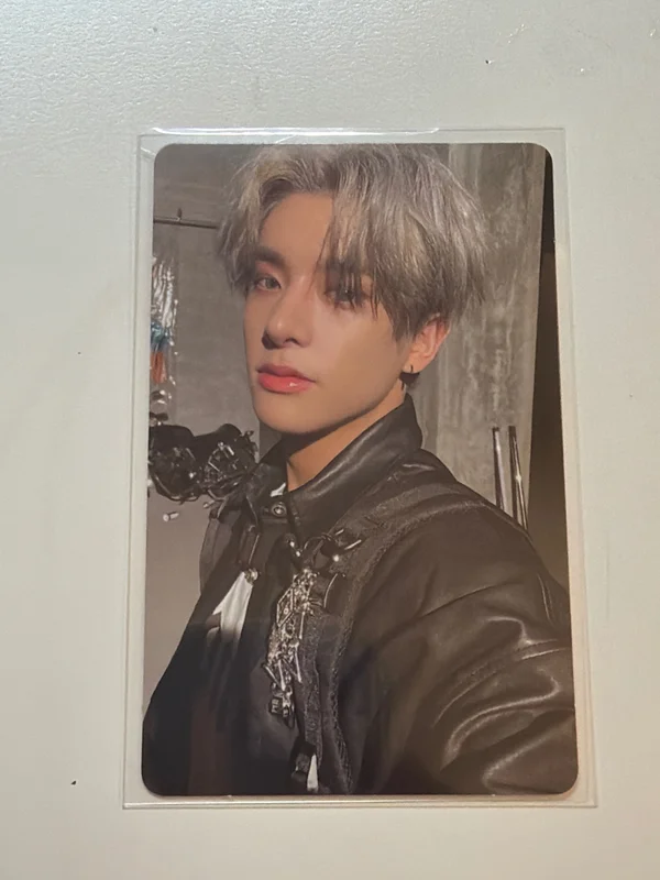 MANIFESTO : DAY 1 Target Exclusive