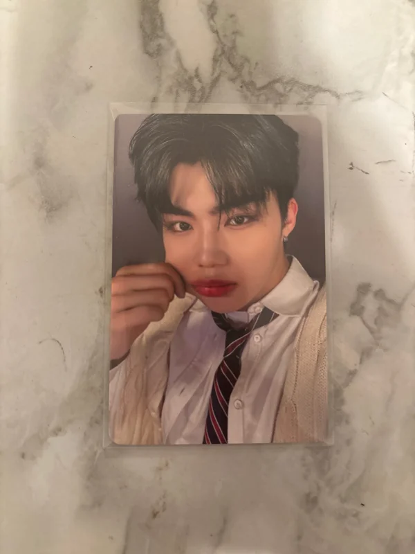 2024 ZEROBASEONE THE FIRST TOUR TIMELESS WORLD IN SEOUL TRADING CARD B VER.