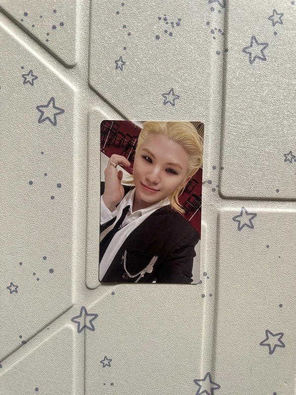 17 IS RIGHT HERE Weverse Albums ver.