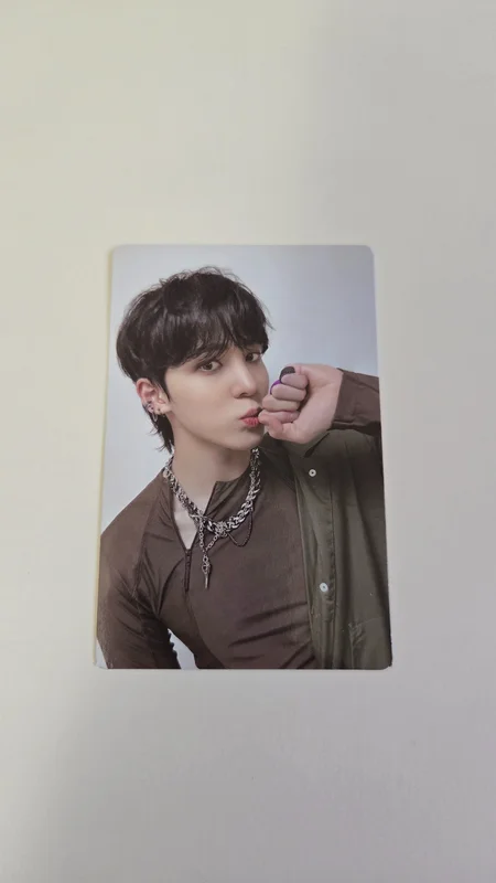 THE WORLD EP.2 : OUTLAW DIARY VER.