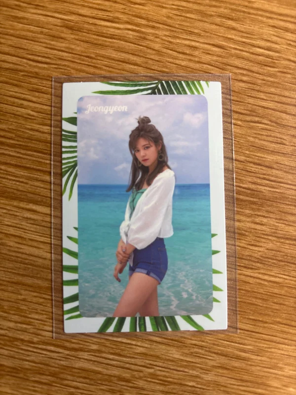 Twice Jeongyeon Summer Nights