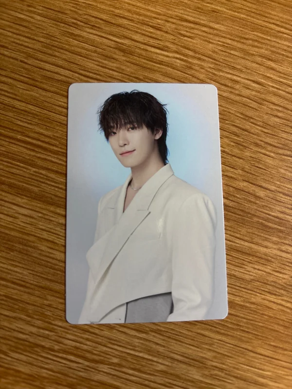 SEVENTEEN WORLD TOUR [NEW_] Trading Card Set
