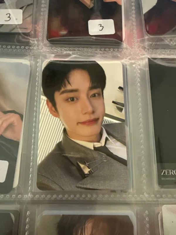 Jiwoong You had me at HELLO ZEROSE ver.(POCAALBUM)