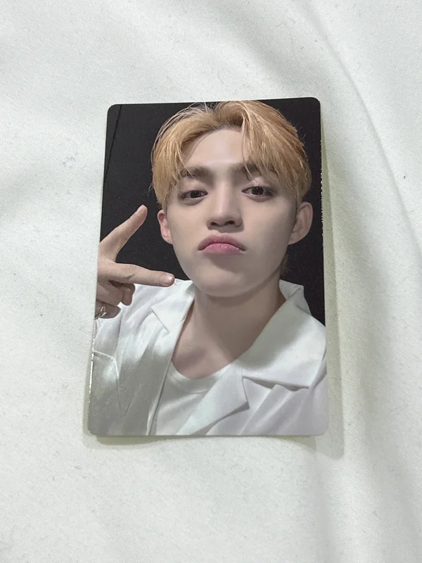 SPILL THE FEELS WEVERSE