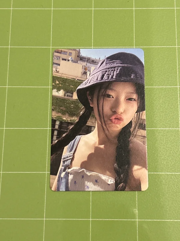 New Jeans Bluebook ver. HANNI VER.