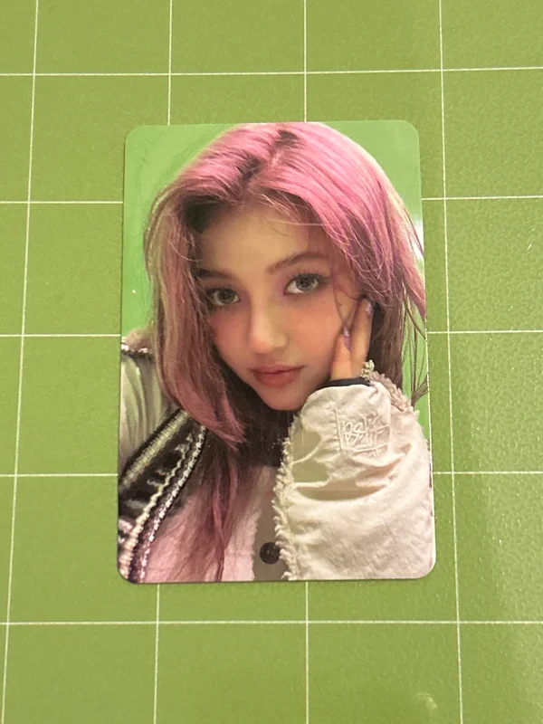 OMG Weverse Albums ver.