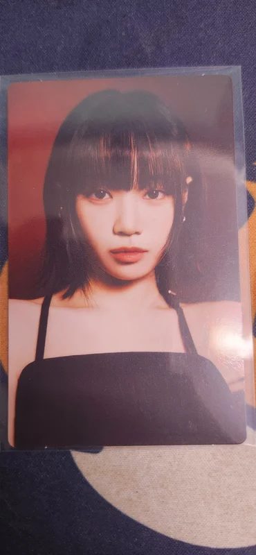 2023 LE SSERAFIM TOUR FLAME RISES Mini Photo card