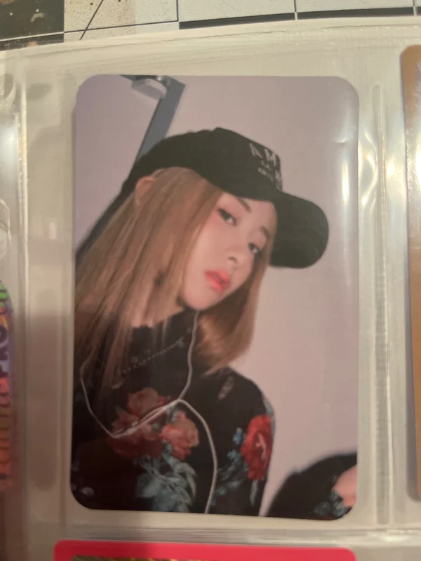 ANTIFRAGILE Weverse Albums Ver.