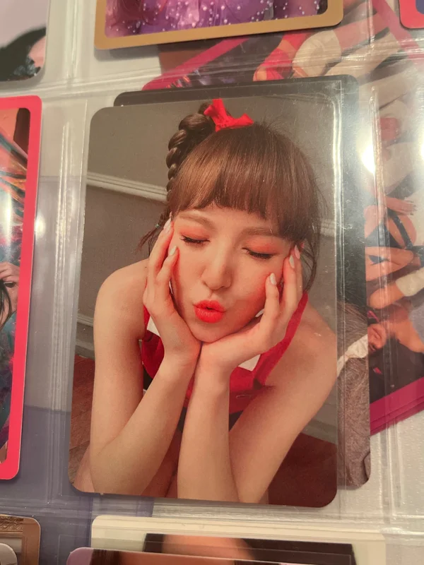 Russian Roulette SMTOWN MUSEUM