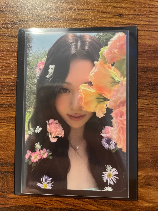 DICON ISSUE N14 LE SSERAFIM PURENESS