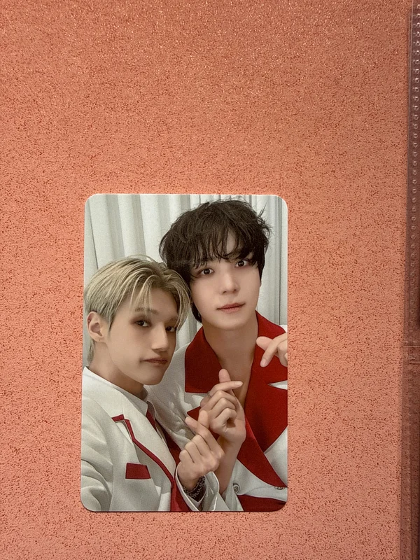 ATEEZ X ANITEEZ POP-UP EXHIBITION & STORE ANITEEZ IN THE CALLING RANDOM TRADING