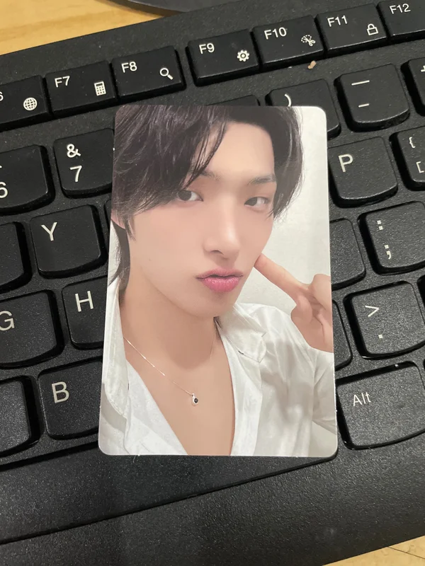 ATEEZ 8ROOM RANDOM PHOTOCARD PACK ver.B Mingi