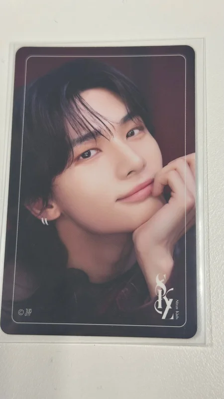 Hyunjin - Stray Kids XMAS POPUP STORE 2024 Photo card set