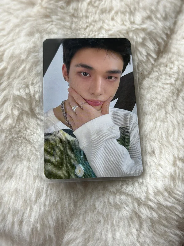 Hyunjin - Stray Kids World Tour dominATE : celebrATE REWARD