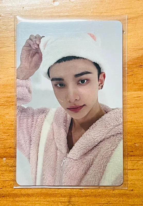 Hollow TOWER RECORDS