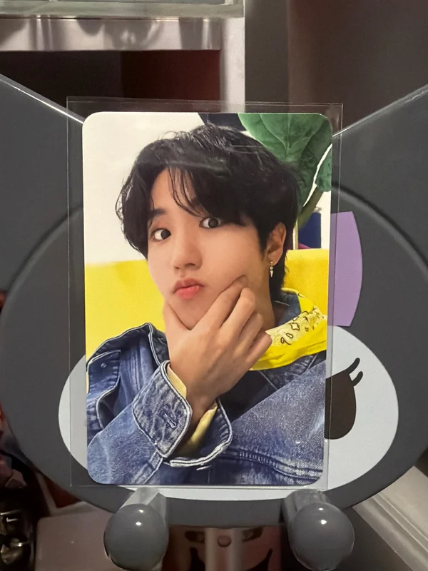 2023 SEASON'S GREETINGS SKZ's Mini World