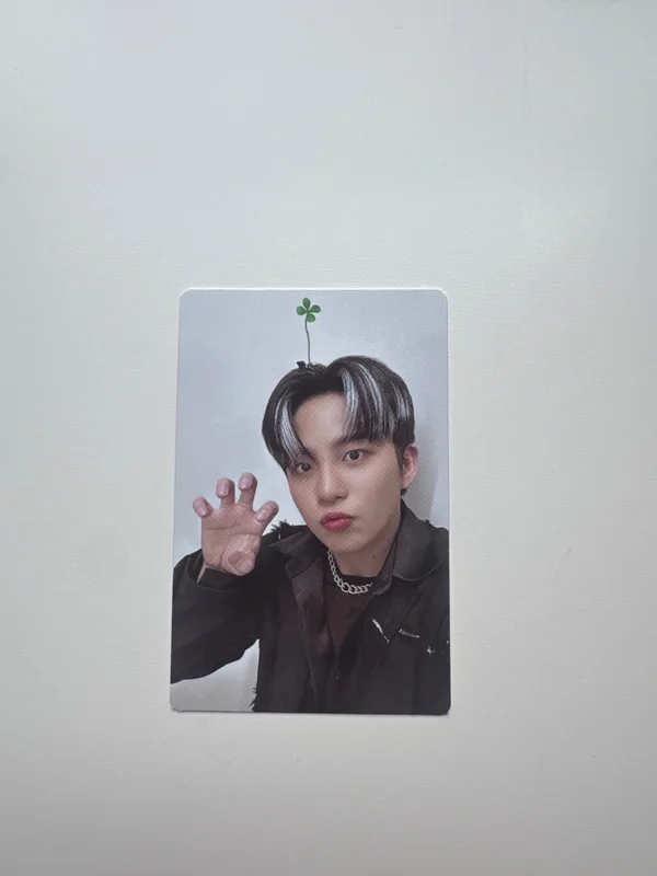 THE WORLD EP.2 : OUTLAW A VER.