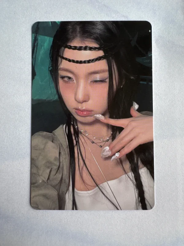 Fe3O4: FORWARD Platform Album POCAALBUM Ver. Go Ver.