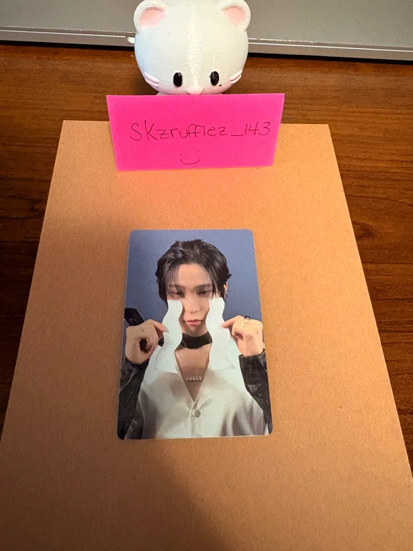 GOLDEN HOUR : Part.4 U.S.Exclusive